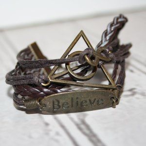Beautiful bronze and brown Believe bracelet 7-9"